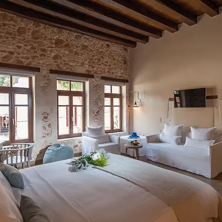 Serenissima Boutique La Canea