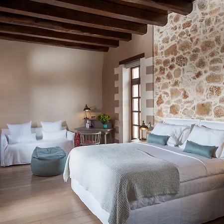 Отель Serenissima Boutique 5*