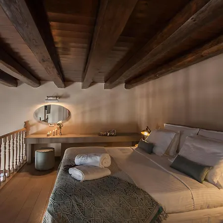 Serenissima Boutique La Canea